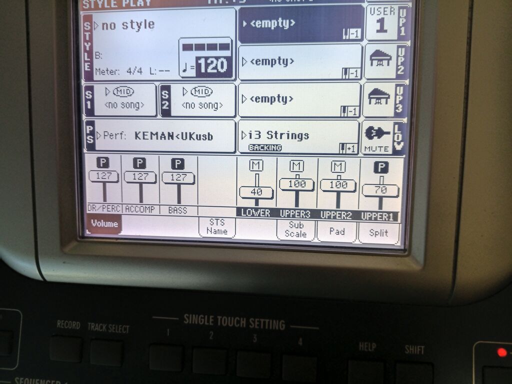 Sintezator pa500 satılır təzədir milli ritmlər səslər yazılıb — Pianino və digər klaviş alətləri, Bakı (3)