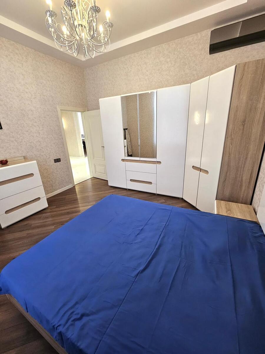 Satılır 6 otaqlı həyət evi/bağ evi 205 m² — Ev, villa, Bakı (9)