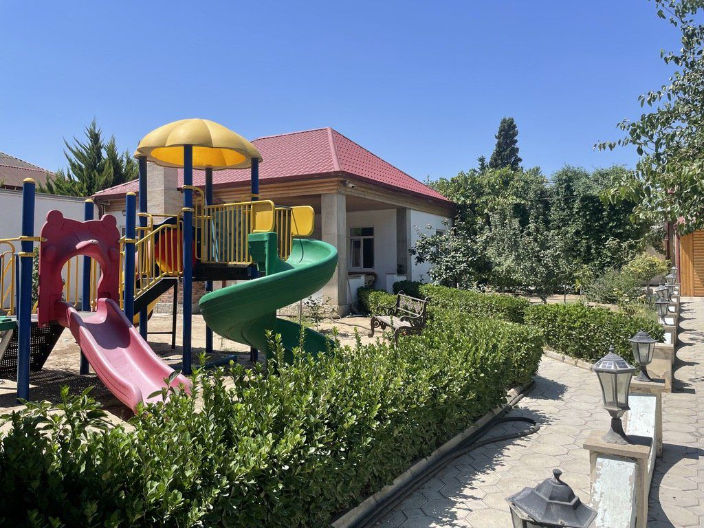 Satılır 7 otaqlı həyət evi/bağ evi 250 m² — Ev, villa, Bakı (10)