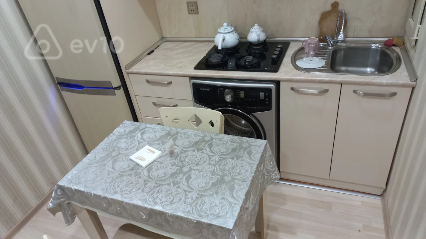 2 otaqlı mənzil, 50 m², Bakıxanov — kirayə — Bakı