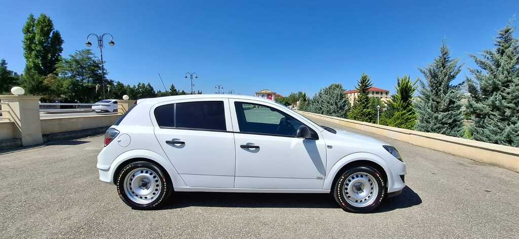 Opel Astra, 1.4 L, 2009 il, 214 868 km — Avtomobillər, Quba (3)