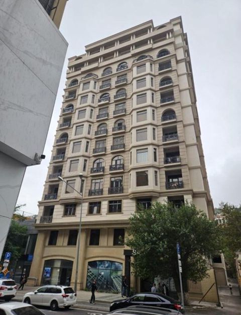 Satılır 3 otaqlı yeni tikili 169 m² — Bakı