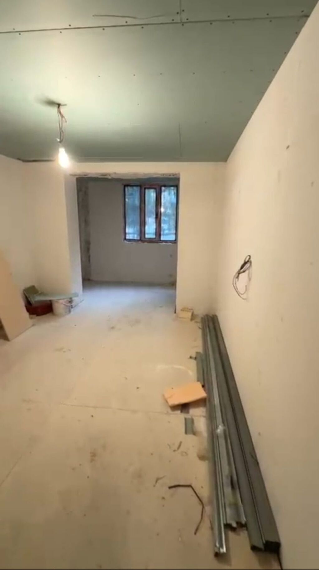 Yasamal rayonu Mirəli Seyidov kücəsində 158 saylı orta məktəbin — Mənzil, Bakı