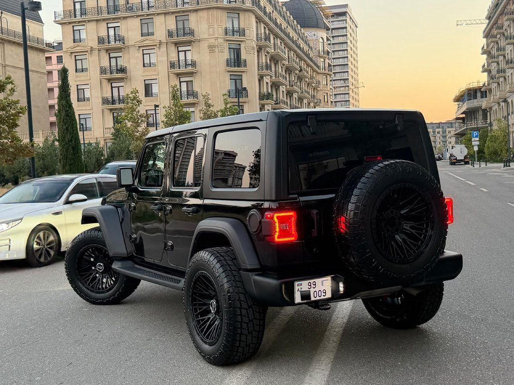 Jeep Wrangler, 2.0 L, 2022 il, 109 435 km — Avtomobillər, Bakı (2)