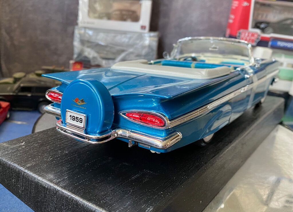 Chevrolet, 1959 il, 1:18, Dəmir, Ödənişli çatdırılma — Modellar, Bakı (9)