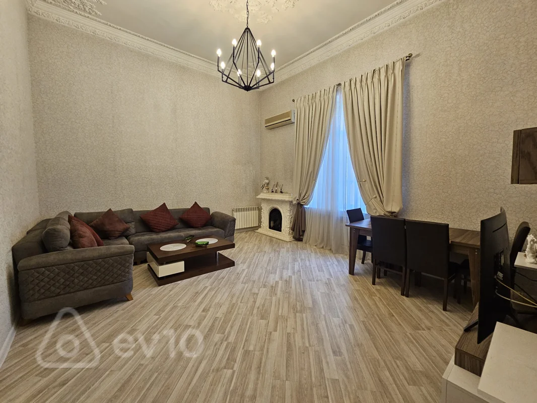 2 otaqlı mənzil, 110 m², İstiqlaliyyət küçəsi — kirayə — Mənzil, Bakı (2)