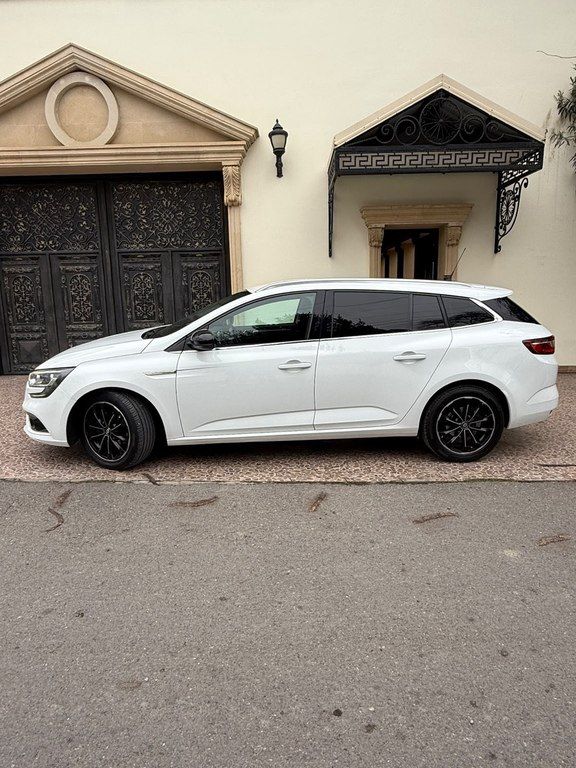 Renault Megane, 1.5 L, 2018 il, 310 000 km 77-LE-762 — Avtomobillər, Mingəçevir (3)