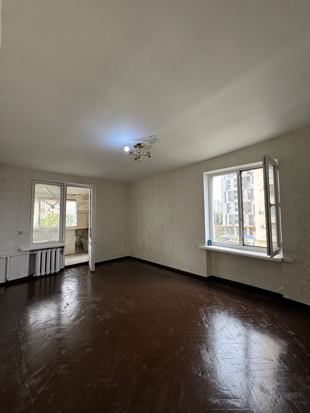 Satılır 1 otaqlı köhnə tikili 33 m² — Mənzil, Bakı
