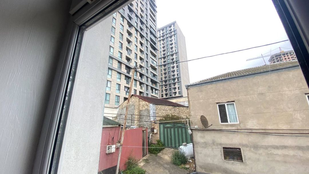 Satılır 2 otaqlı köhnə tikili 42 m² — Mənzil, Bakı (10)