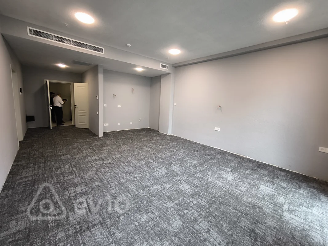 Ofis, 41 m², Xəqani Rüstəmov küçəsi — kirayə — Ofis, Bakı (6)
