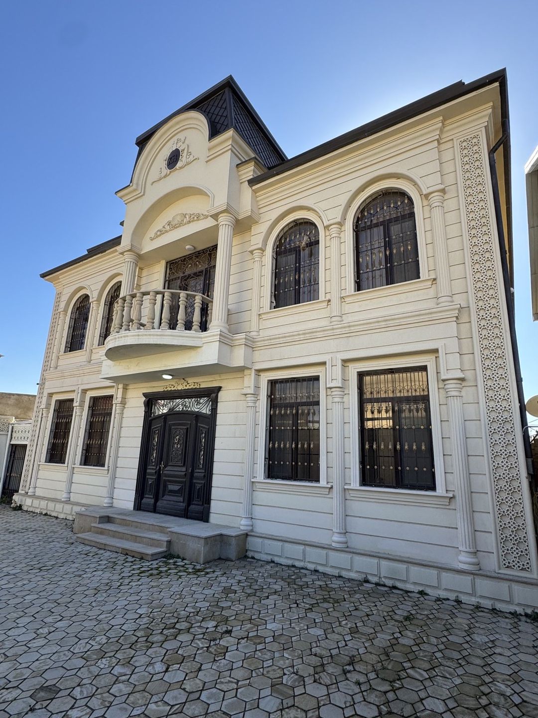 Satılır 7 otaqlı həyət evi/bağ evi 450 m² — Ev, villa, Bakı (3)