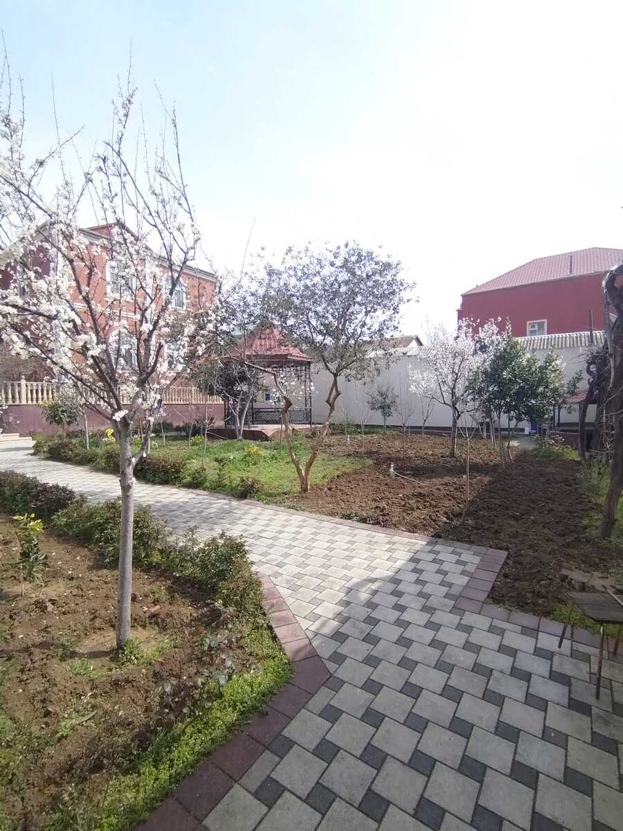 Satılır 10 otaqlı həyət evi/bağ evi 650 m² — Ev, villa, Bakı (3)