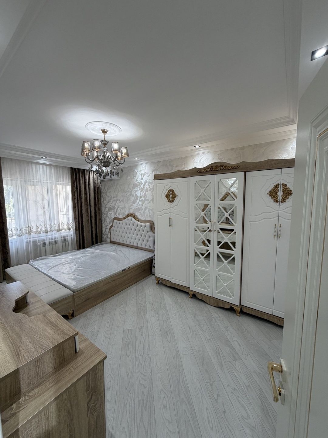 Satılır 4 otaqlı köhnə tikili 110 m² — Mənzil, Bakı (12)