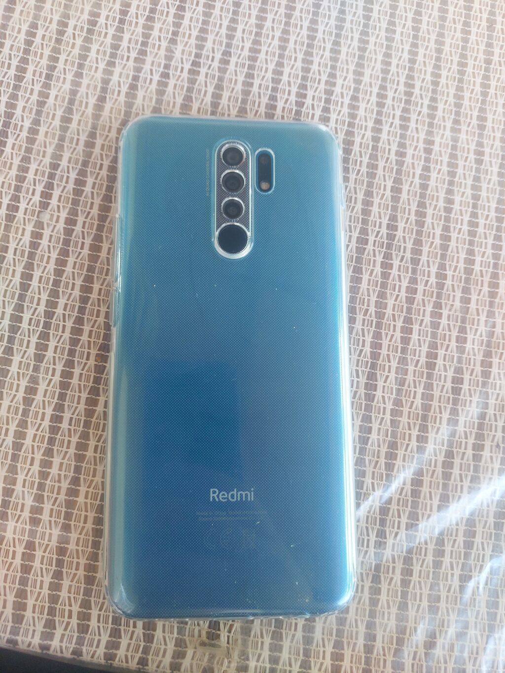 Redmi smartfon Model: Redmi (arxa qapaqda model kodu görünür — Xiaomi, Mingəçevir (2)