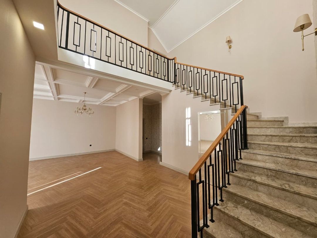 Satılır 5 otaqlı həyət evi/bağ evi 220 m² — Ev, villa, Bakı (7)