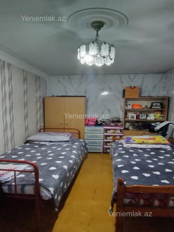 Satılır 2 otaqlı Bina evi menzil (Köhnə tikili), 50 m², 8-ci mikrorayon — Mənzil, Sumqayıt (4)