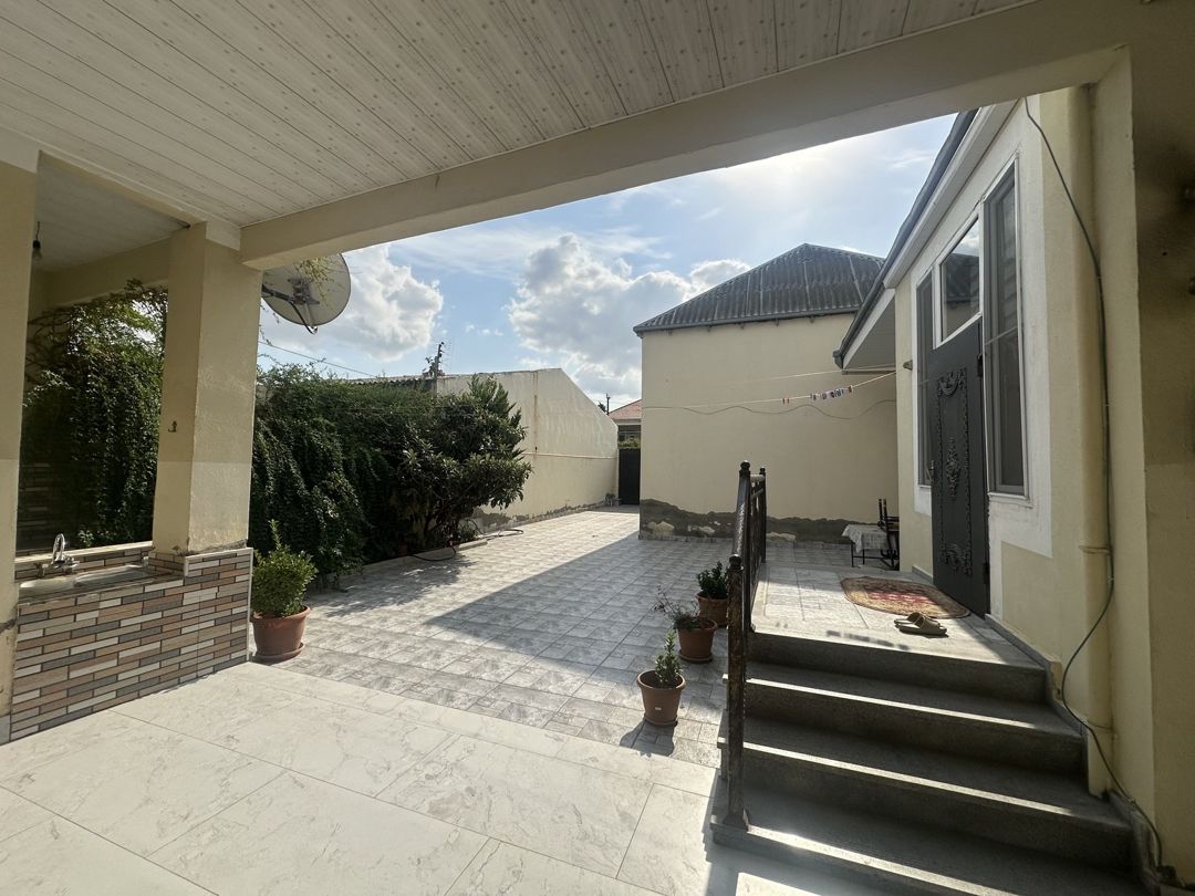 Satılır 4 otaqlı həyət evi/bağ evi 140 m² — Ev, villa, Bakı (4)
