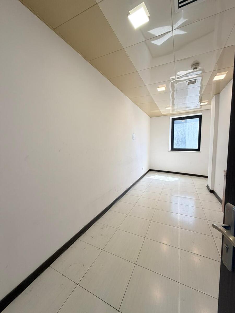 İcarəyə verilir 4 otaqlı ofis 245 m² — Ofis, Bakı (11)