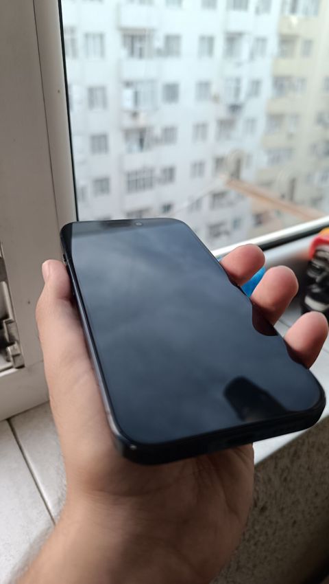 IPhone 15, 128 GB, Qara — Bakı