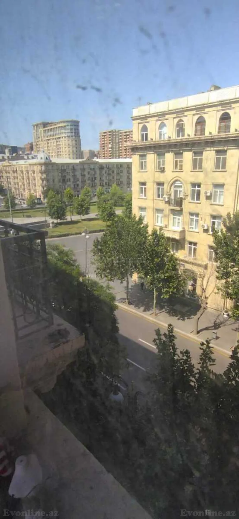 Satılır 3 otaqlı Mənzil Köhnə tikili 75 m² Bakı, Yasamal r — Bakı