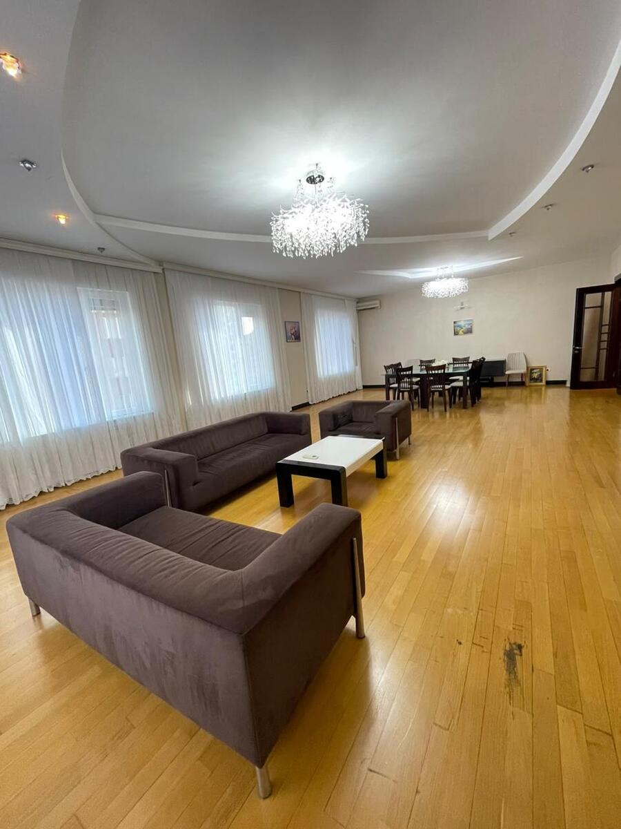 İcarəyə verilir 5 otaqlı yeni tikili 320 m² — Mənzil, Bakı (2)