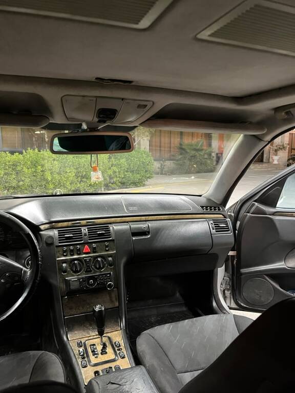 Mercedes E 220, 2.2 L, 2001 il, 578 800 km 90-XV-554 — Avtomobillər, Bakı (10)