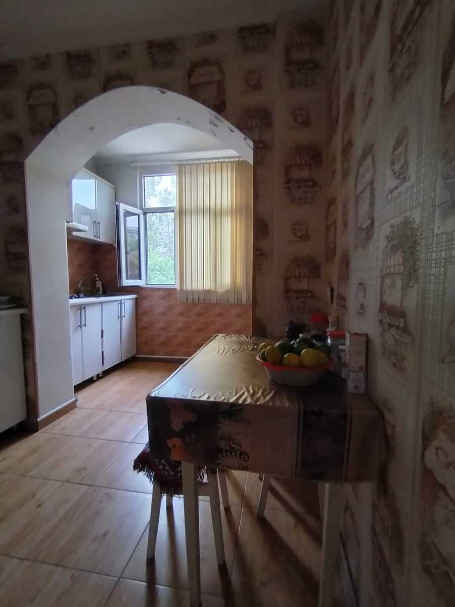 Satılır 2 otaqlı köhnə tikili 60 m² — Mənzil, Bakı (7)