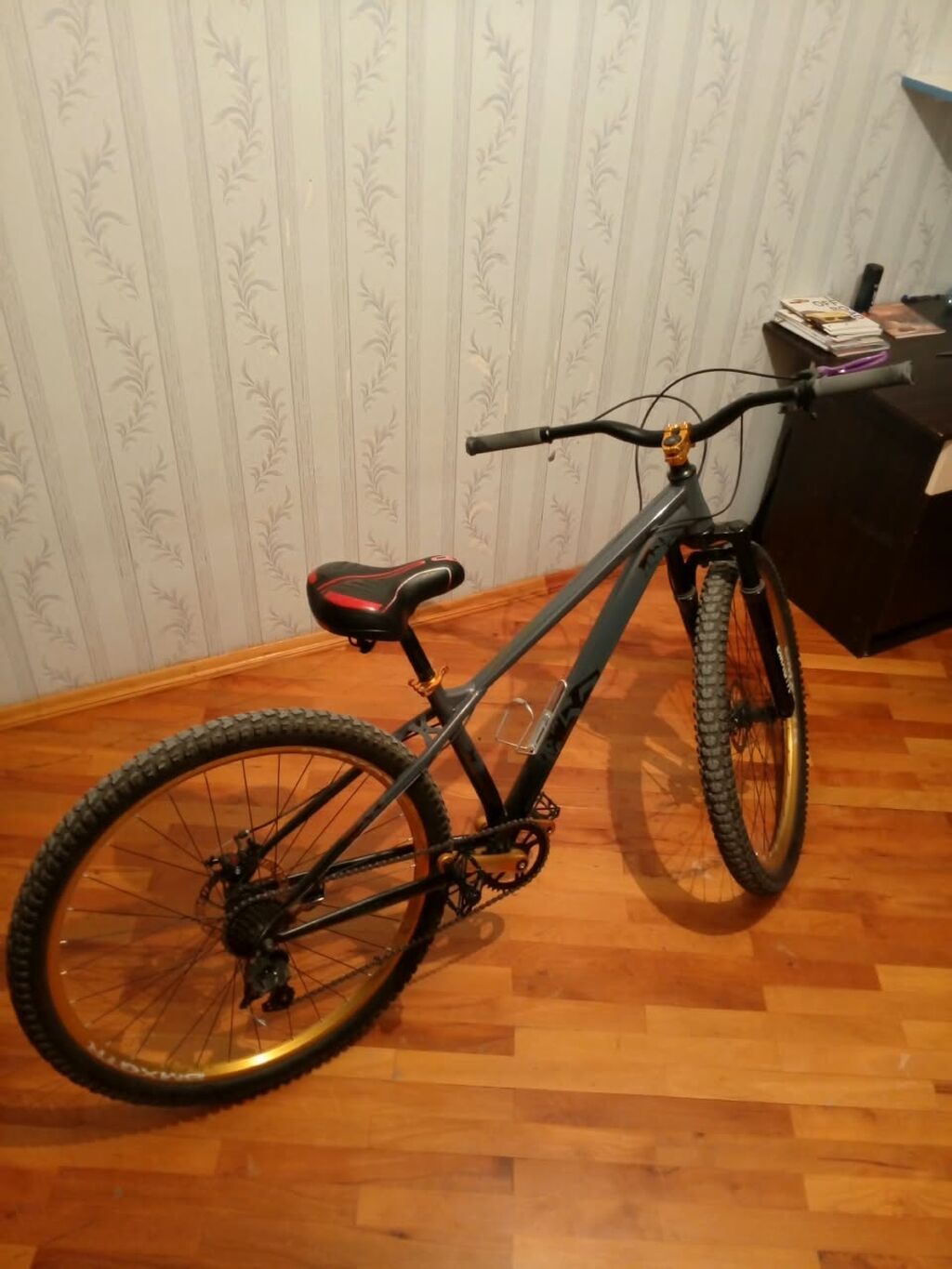 Velosiped 1 ayın velosudu üstüne 30 manatdan çox xerc qoyulub sesli — Dağ velosipedləri, Sumqayıt (4)