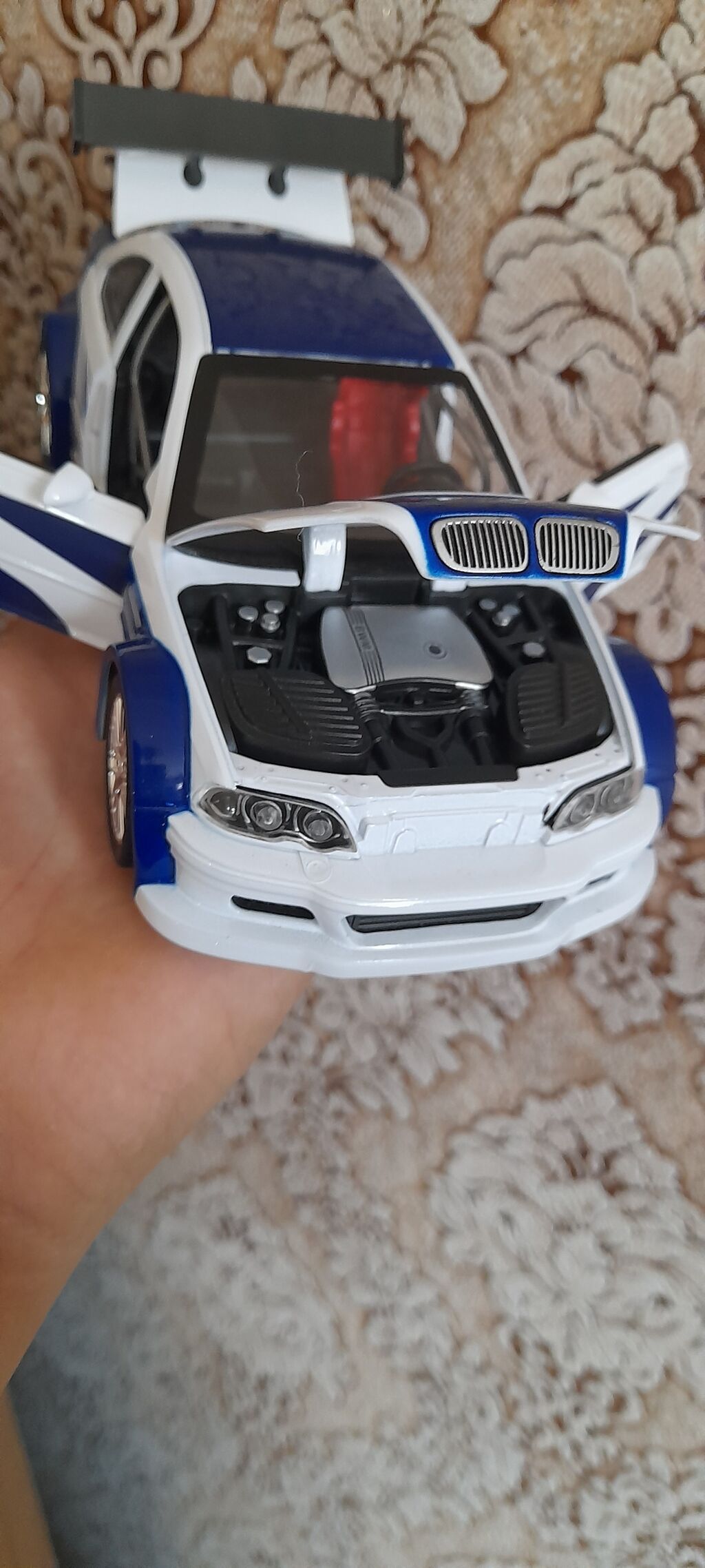 Bmw m3 GTR e46 1:24 Ölçü Yenidir Səsli və İşıqlı Hər yeri açılır Yekə — Modellar, Bakı (3)
