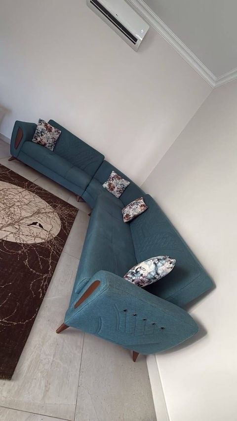 Endirim edildi Kunc divani 480 azn real alıcıya endirim olacaq — Bakı