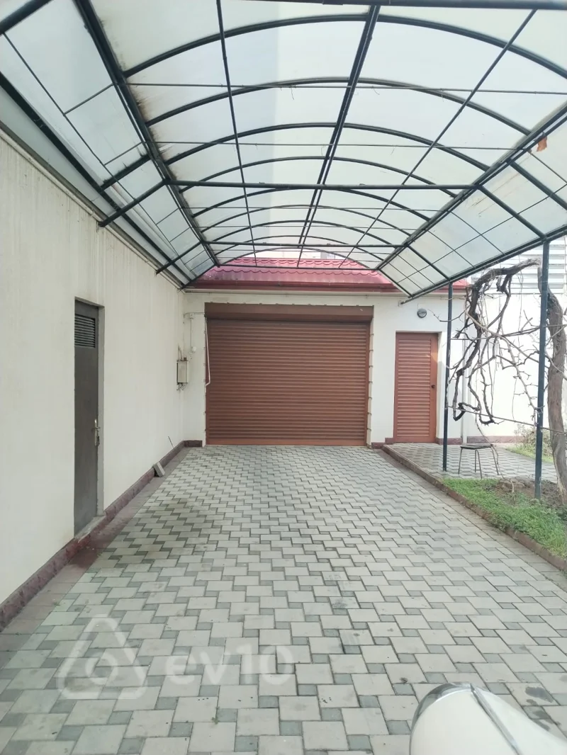 10 otaqlı həyət evi, 650 m², Bineqedi r-n Koroglu kuc.26 — Ev, villa, Bakı (9)
