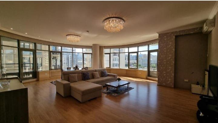 3 otaqlı mənzil, 170 m², Sahil metrosu, Torqovaya (Nizami küçəsi), ISR Plaza arxasında., Bakı — Mənzil, Bakı (2)
