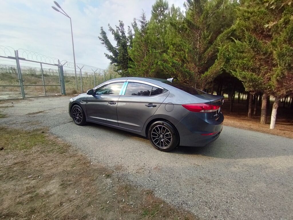 Hyundai Avante: 1.6 l 2016 il Sedan 01-CQ-130 — Avtomobillər, Ceyranbatan (4)