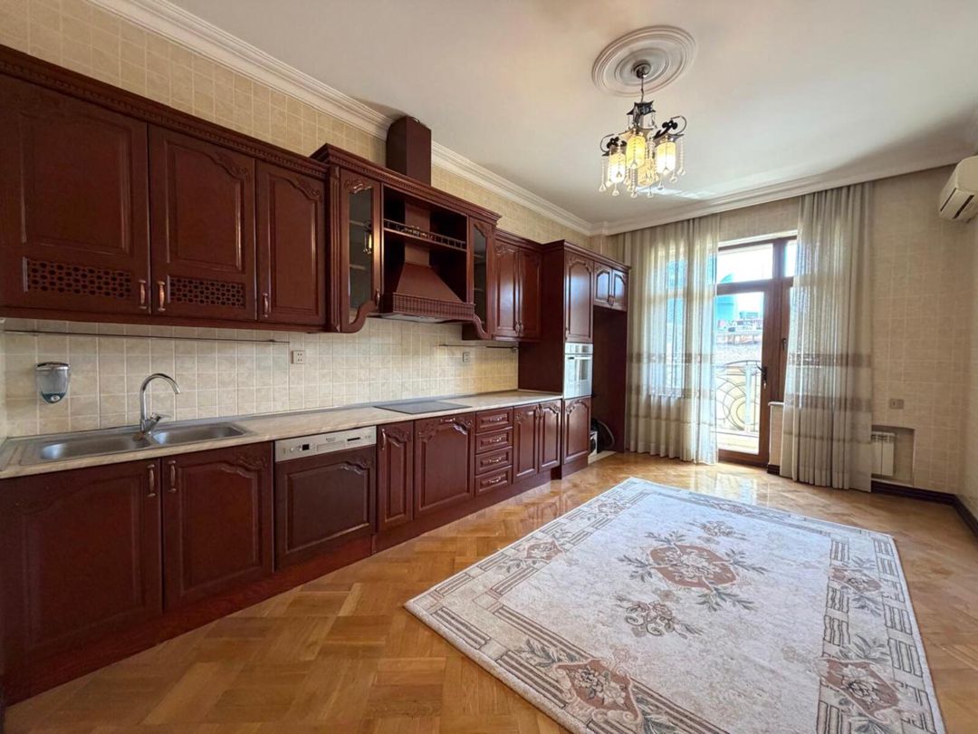 Satılır 4 otaqlı yeni tikili 208 m² — Mənzil, Bakı (6)