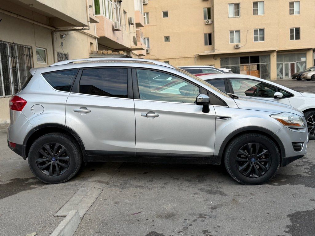 Ford Kuga, 2.5 L, 2011 il, 187 000 km 88-CF-752 — Avtomobillər, Sumqayıt (3)
