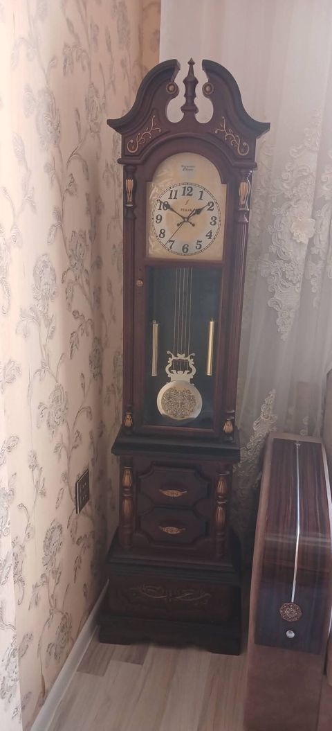 Yerüstü saatlar, Mayatnik — Bakı