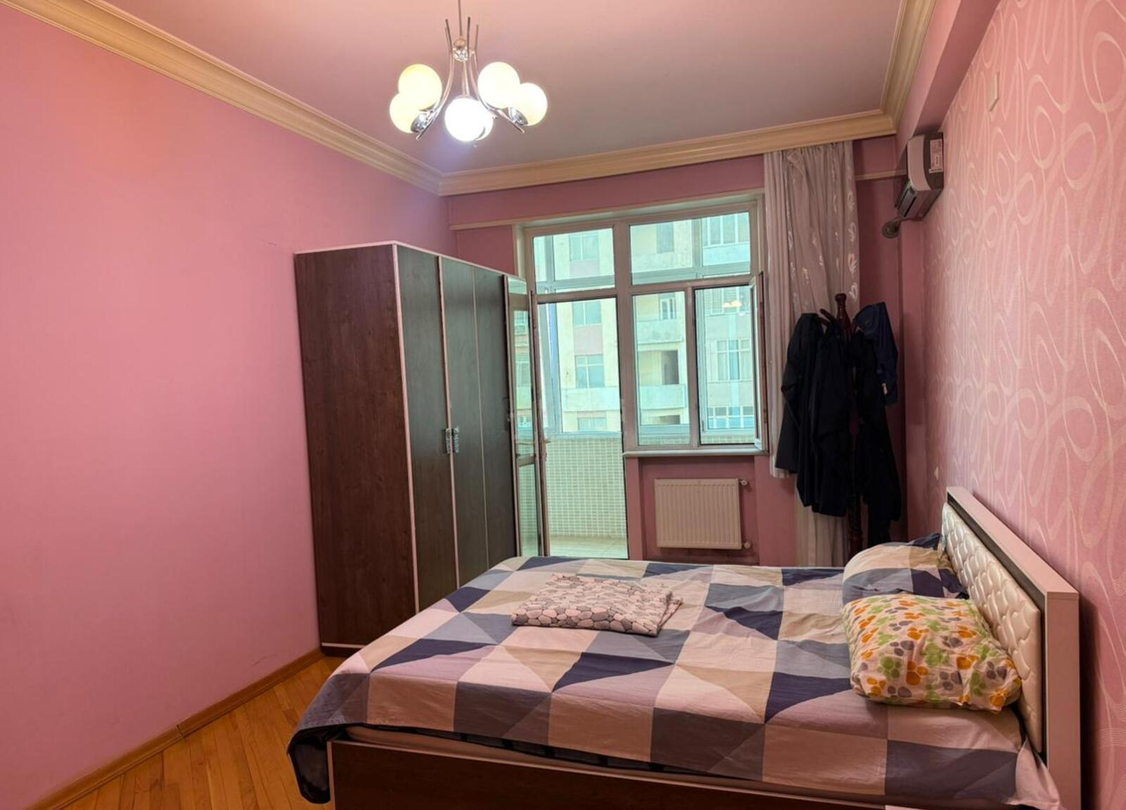 3 otaqlı mənzil 128 m² satılır — Mənzil, Bakı (2)