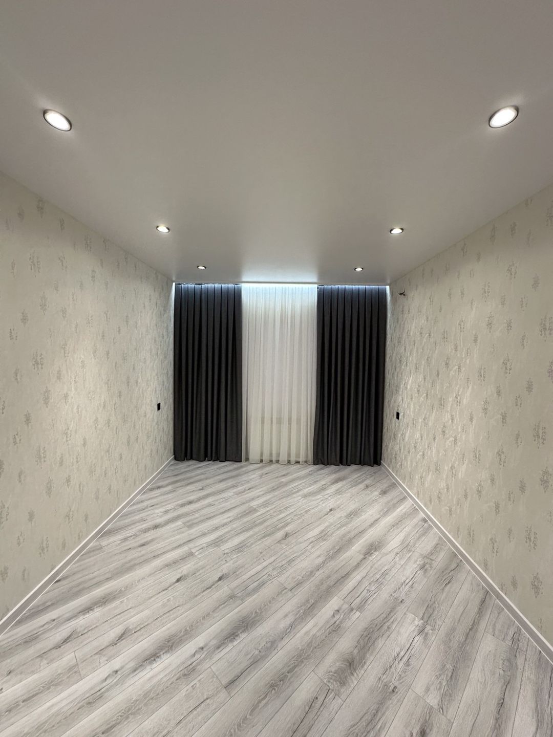 Satılır 5 otaqlı köhnə tikili 120 m² — Mənzil, Bakı