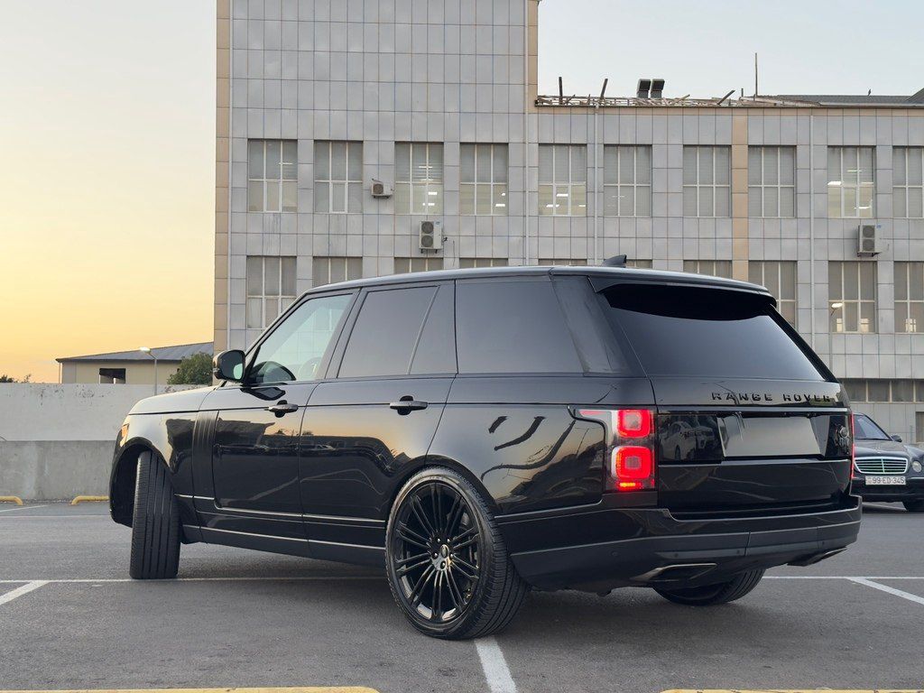 Land Rover Range Rover, 3.0 L, 2018 il, 95 000 km — Avtomobillər, Bakı (5)
