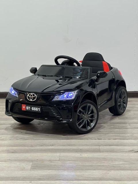 Uşaq elektrikli avtomobili Toyota Camry 2 mator, qara — Bakı