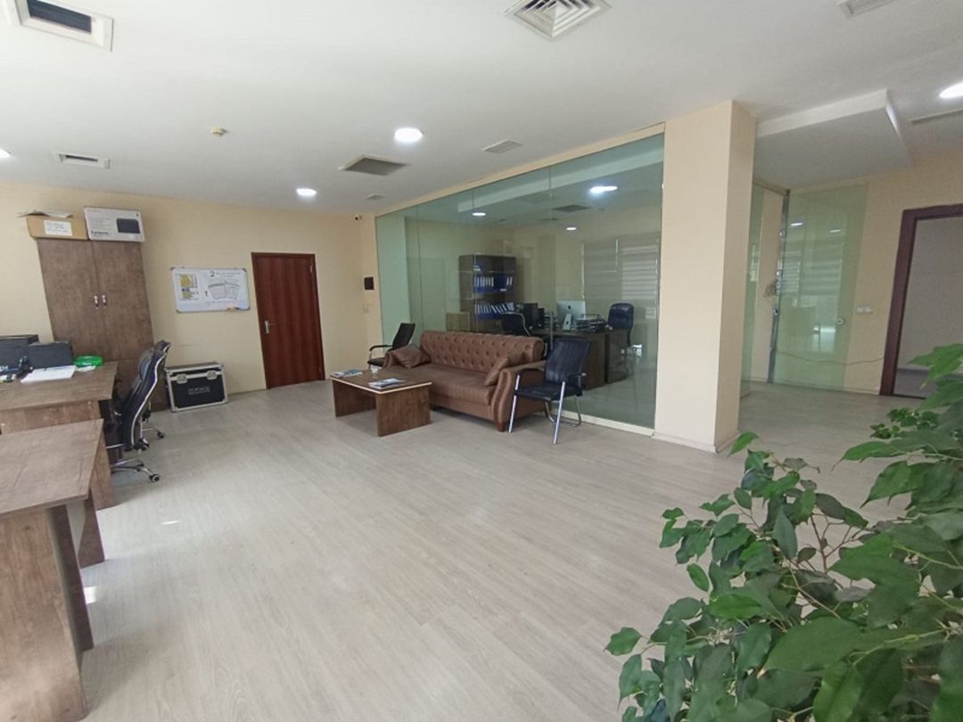 İcarəyə verilir 3 otaqlı ofis 110 m² — Ofis, Bakı (5)