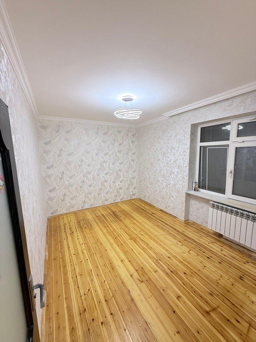 Satılır 2 otaqlı köhnə tikili 65 m² — Mənzil, Bakı (3)
