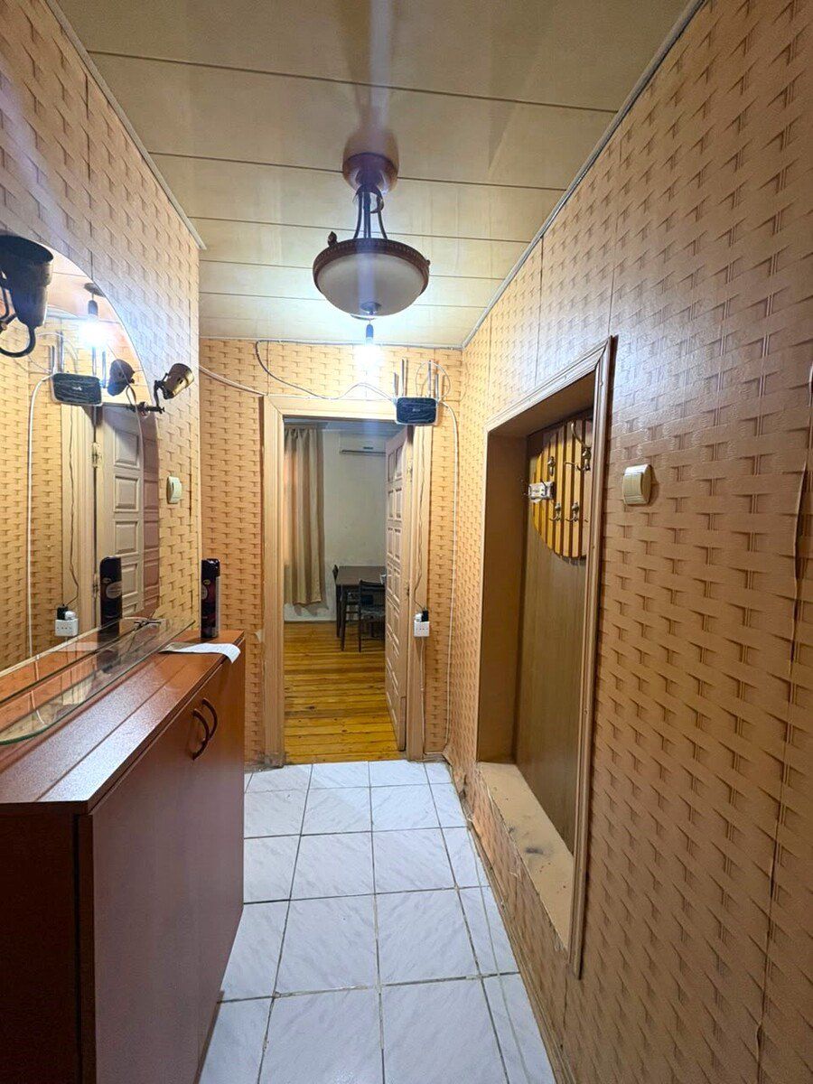 Satılır 1 otaqlı köhnə tikili 35 m² — Mənzil, Bakı (6)