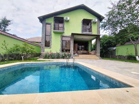 Günlük 4 otaqlı Həyət evi / Villa, 200 m², Qəbələ — Qəbələ