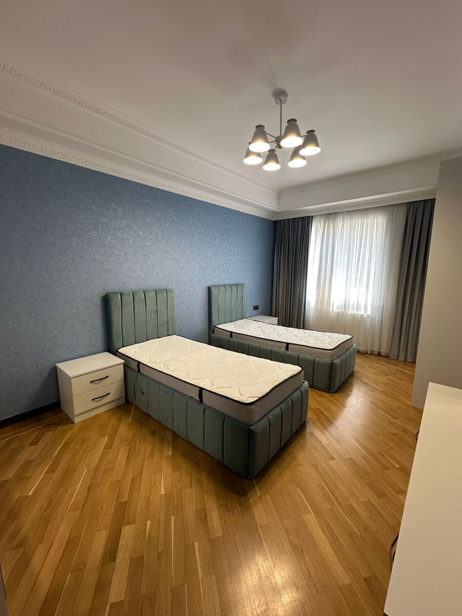 Satılır 3 otaqlı yeni tikili 140 m² — Mənzil, Bakı (12)