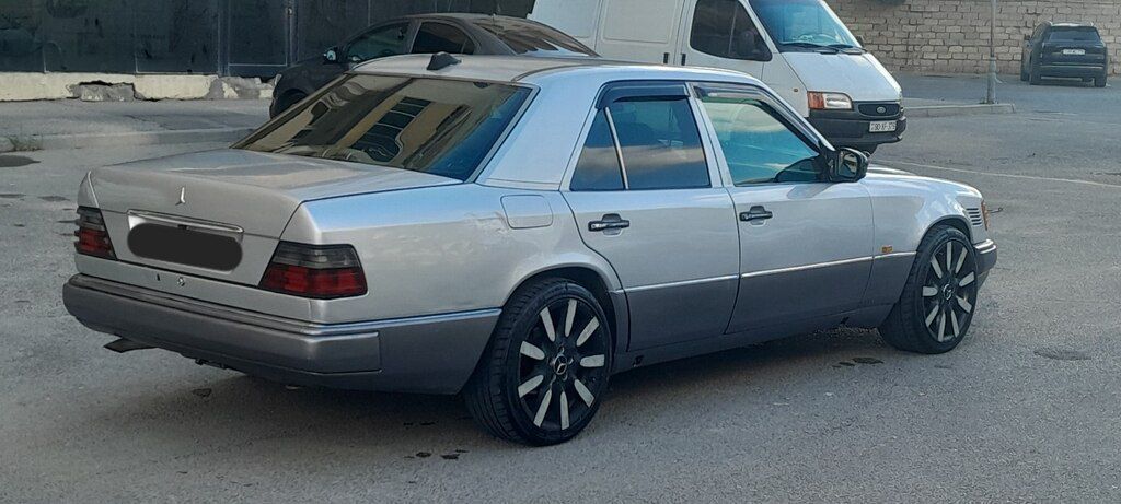 Mercedes E 300, 3.0 L, 1994 il, 325 000 km — Avtomobillər, Bakı (5)