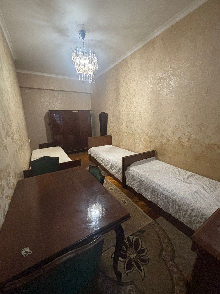 İcarəyə verilir 2 otaqlı köhnə tikili 60 m² — Mənzil, Bakı (5)