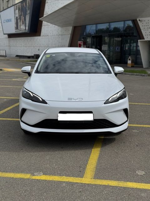 BYD Seal 05, 1.5 L, 15.87 kWh, 2025 il, 8 557 km — Bakı