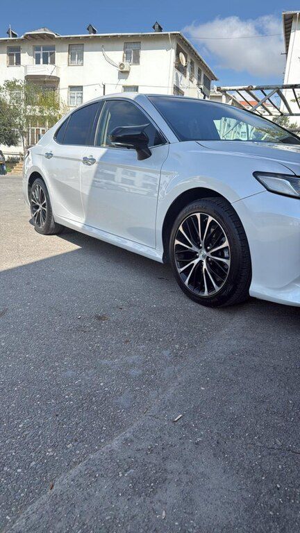 Toyota Camry, 2.5 L, 2018 il, 135 000 km — Avtomobillər, Bakı (4)