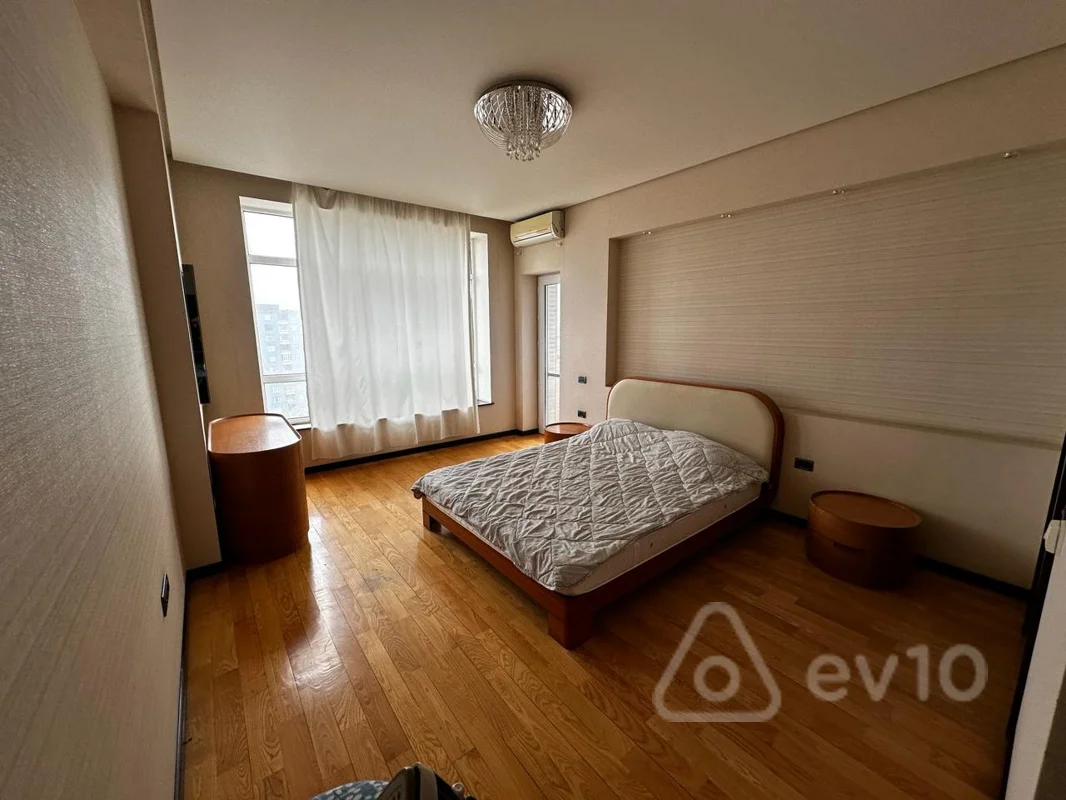 4 otaqlı mənzil, 200 m², Əhməd Rəcəbli — kirayə — Mənzil, Bakı (9)